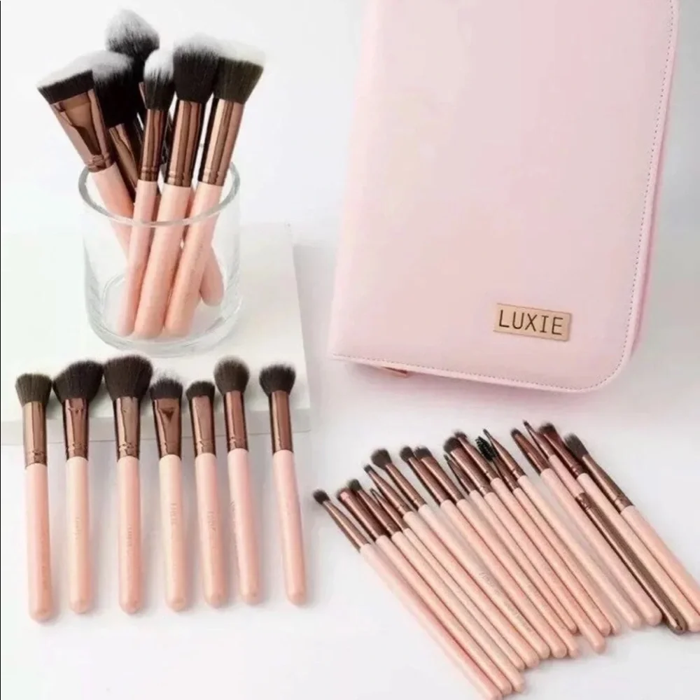 LUXIE Rose Gold 30 pc Brush Set $400 NIP